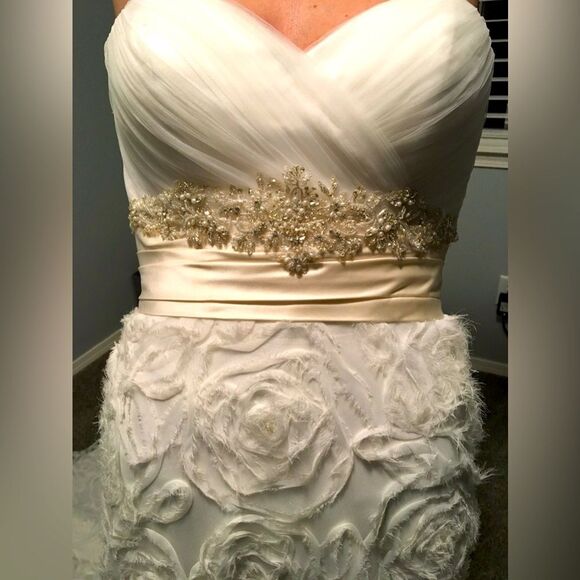 Perfect Casablanca Bridal Ivory Gown Princess Strapless Wedding Dress 8 - Picture 2 of 16